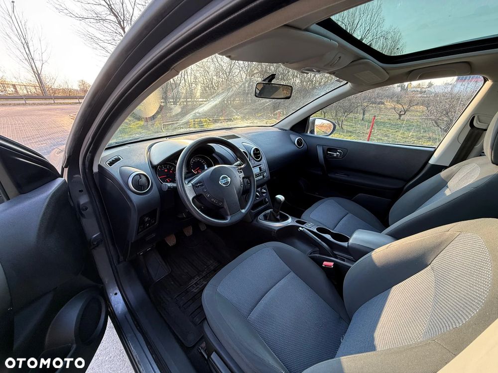 Nissan Qashqai+2 - 12