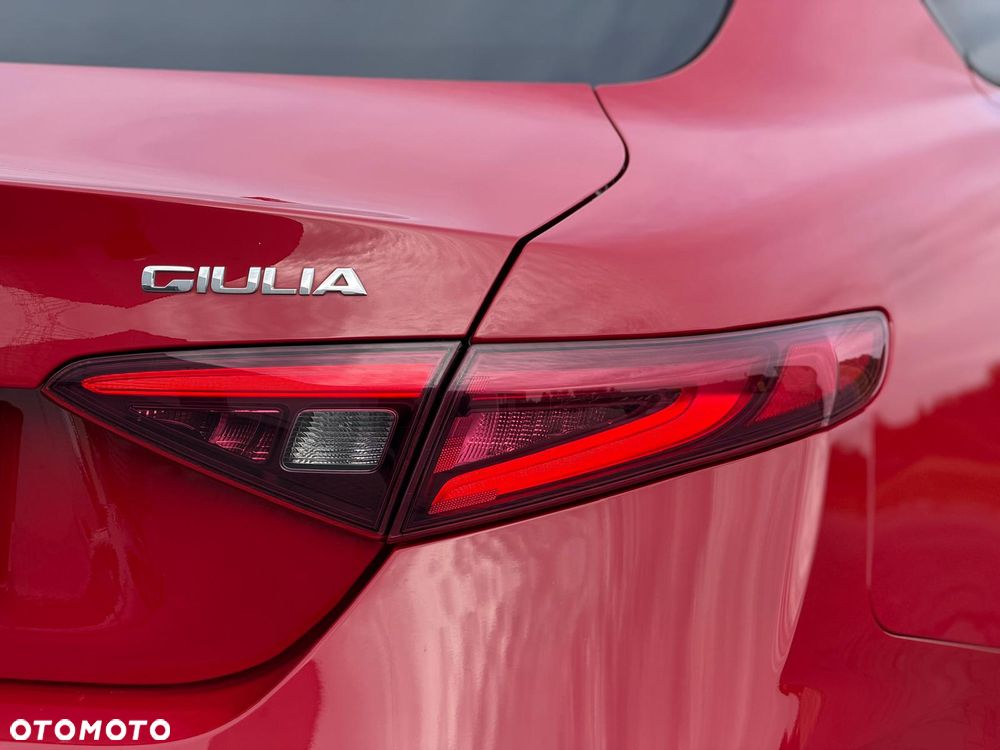 Alfa Romeo Giulia 2.0 Turbo Sprint - 8
