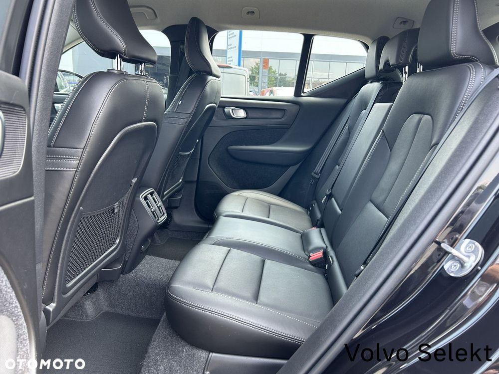 Volvo XC 40 - 26