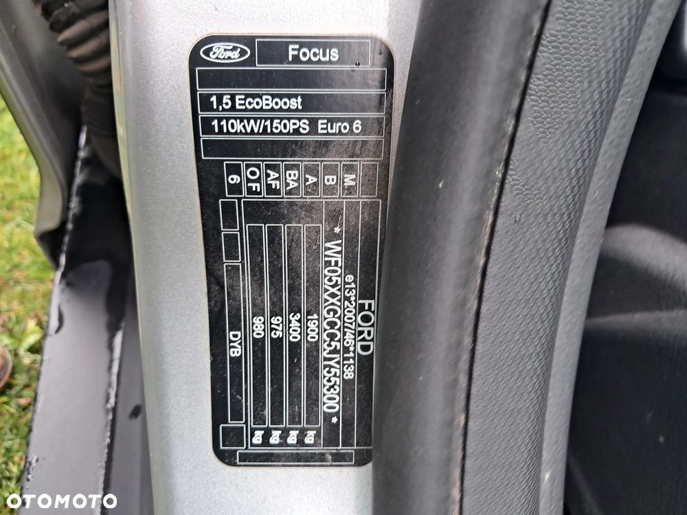 Ford Focus - 12
