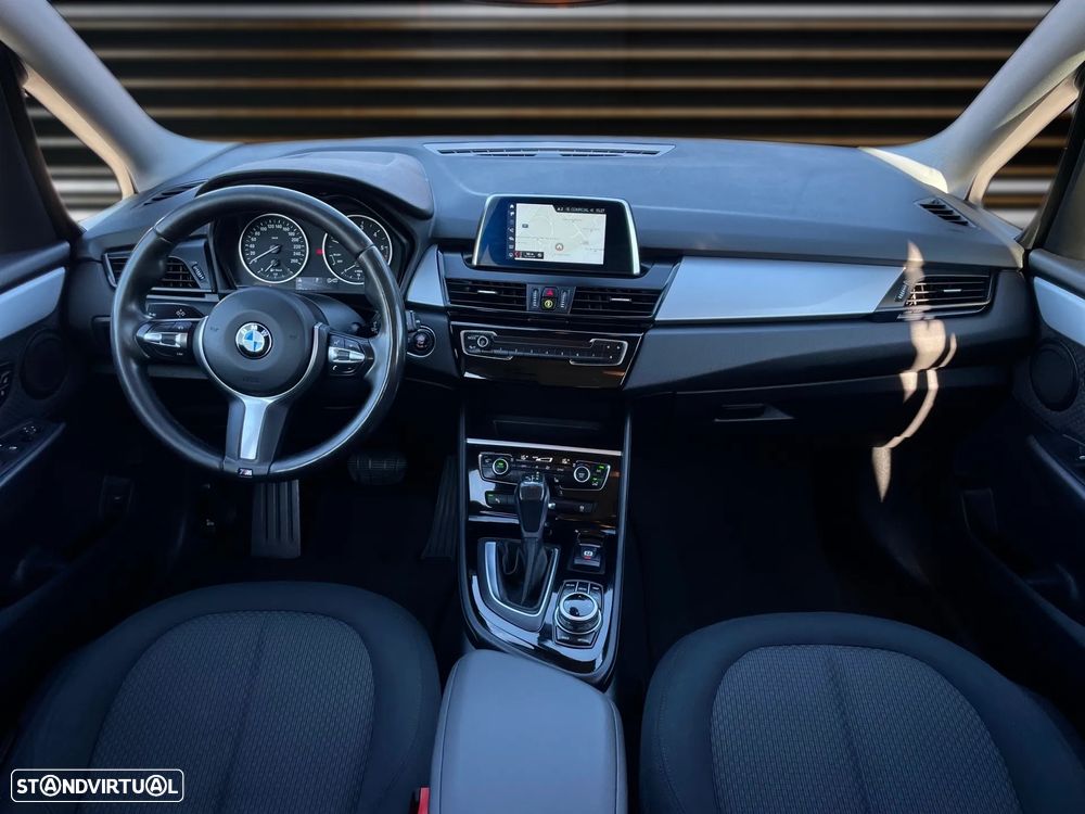 BMW 218 Gran Tourer d Aut. Advantage - 8