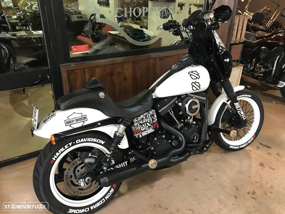 Harley-Davidson Dyna Street Bob Club Style - 9