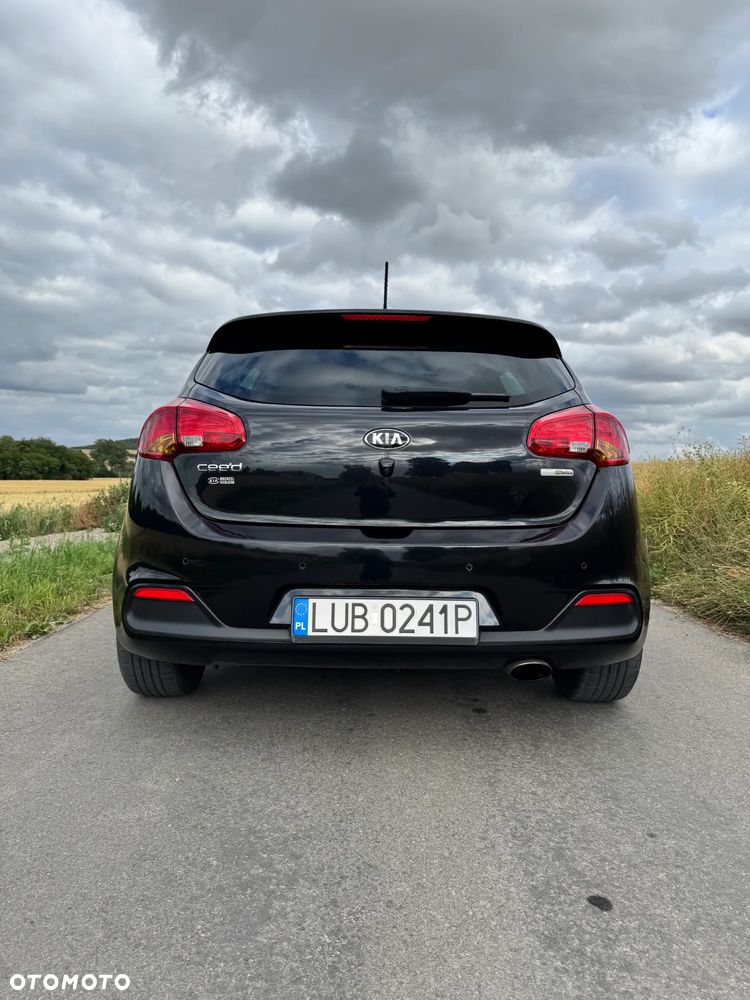 Kia Ceed 1.6 GDI L Business Line - 18