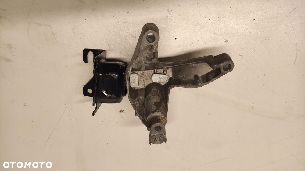 PODUSZKA ŁAPA SKRZYNI DACIA SANDERO II STEPWAY 0.9 TCE 12531966R 12-16 - 2