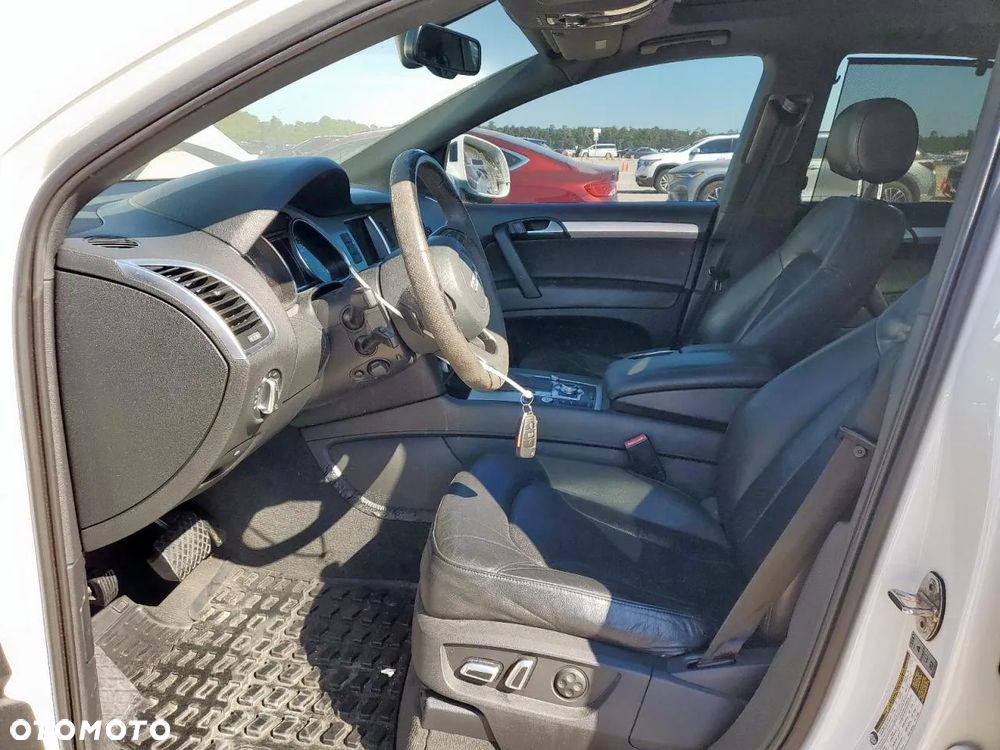 Audi Q7 3.0 TFSI Quattro Tiptronic - 7