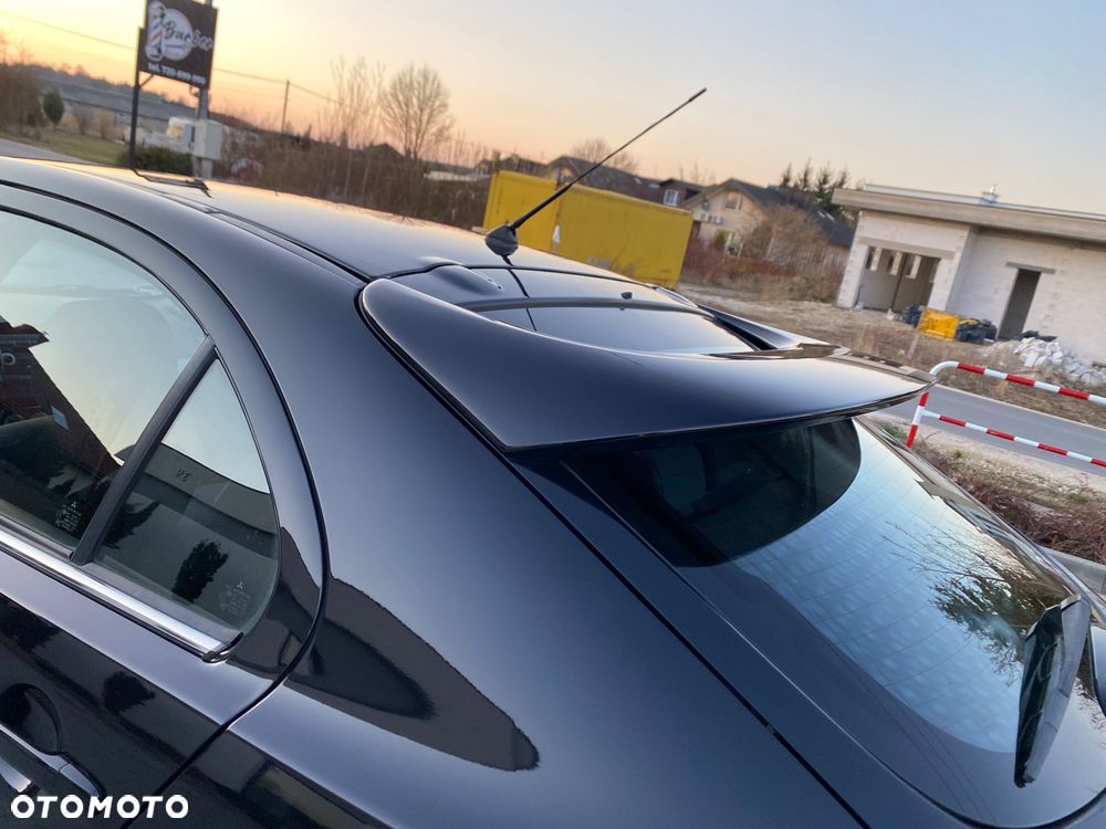 Mitsubishi Lancer 1.8 Intense - 20