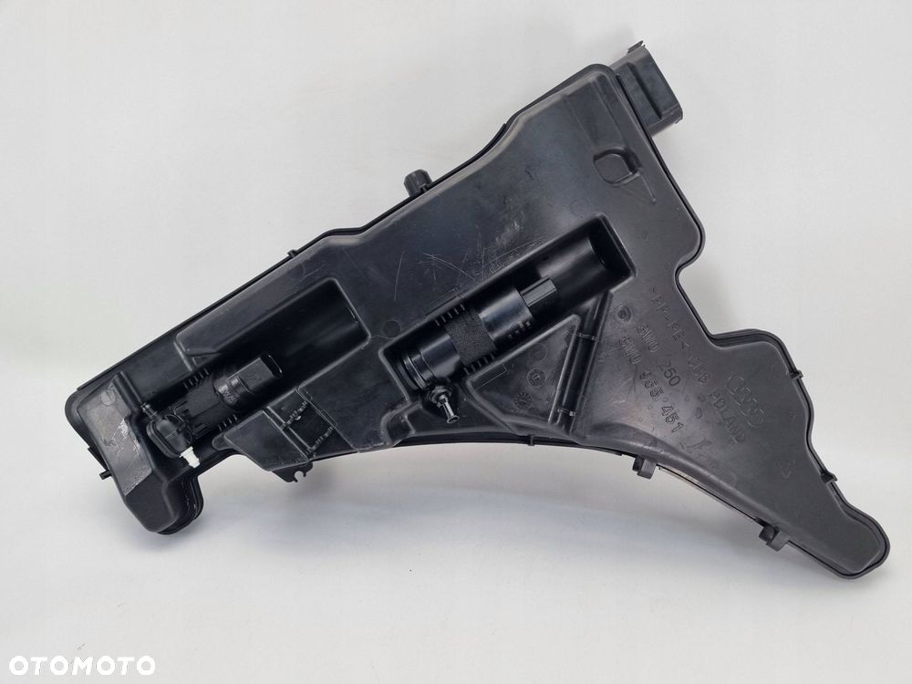 audi rs4 b9 zbiornik płynu do spryskiwaczy szyby przedniej lamp led