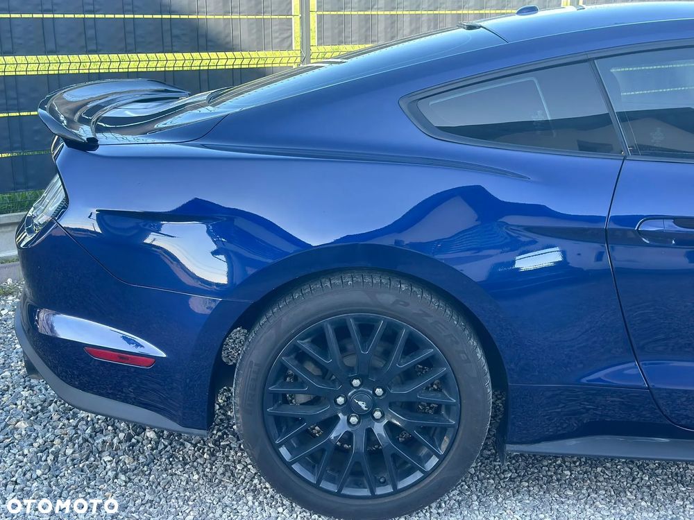 Ford Mustang - 6