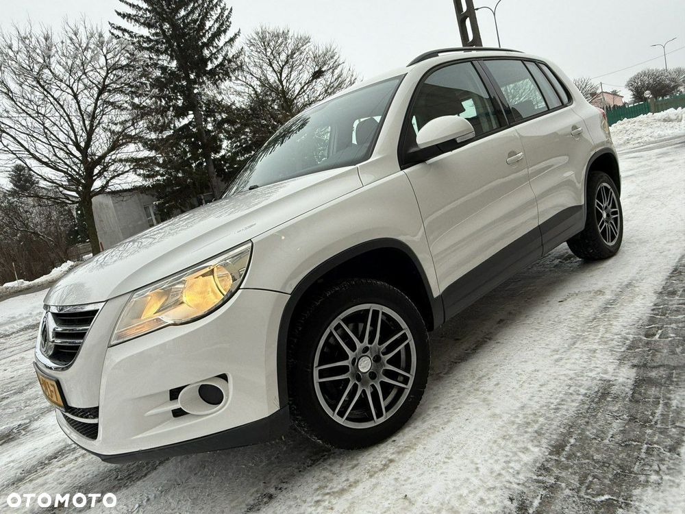 Volkswagen Tiguan - 9