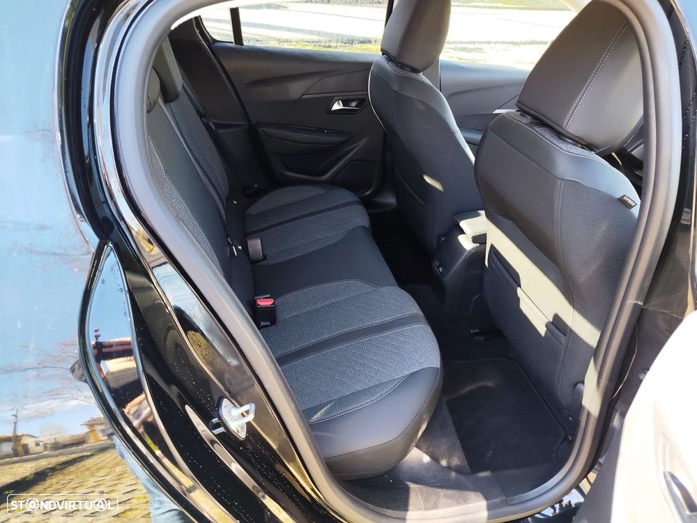 Peugeot e-208 51 kWh Allure - 11