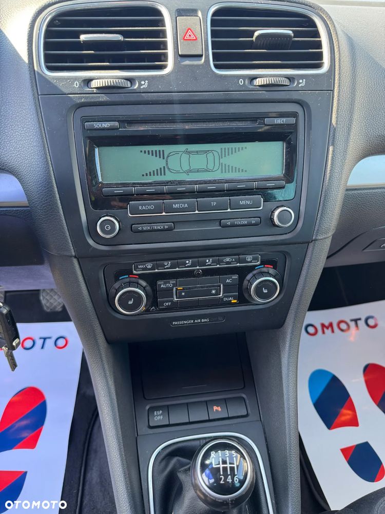 Volkswagen Golf - 21