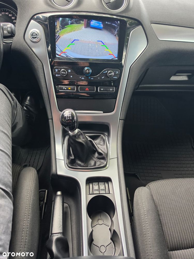 Ford Mondeo - 18