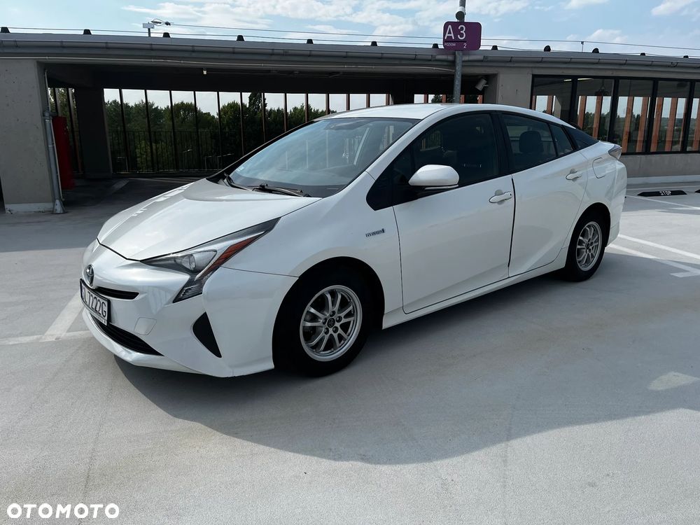 Toyota Prius - 2