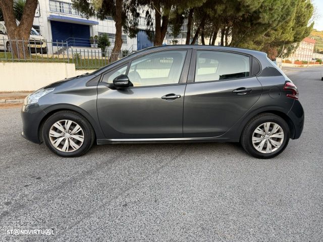 Peugeot 208 1.4 HDi Access - 4
