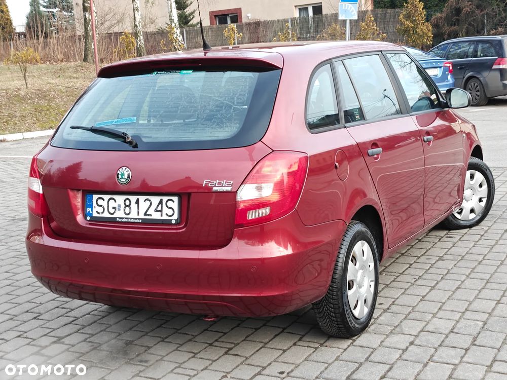 Skoda Fabia 1.4 16V Style - 30