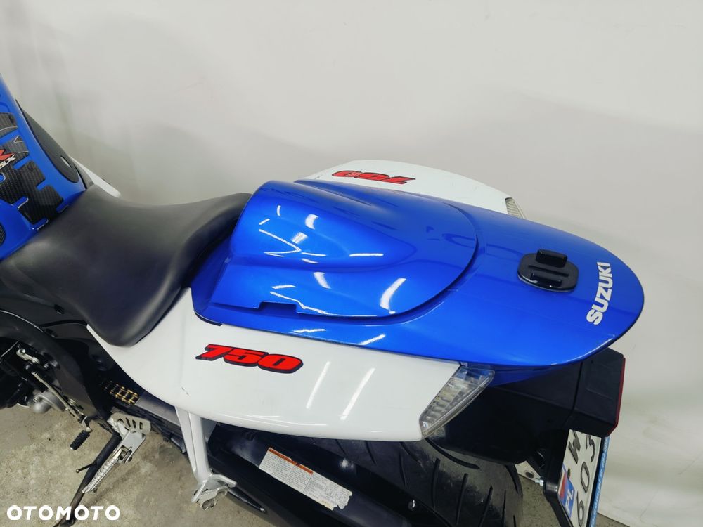 Suzuki GSX-R - 26