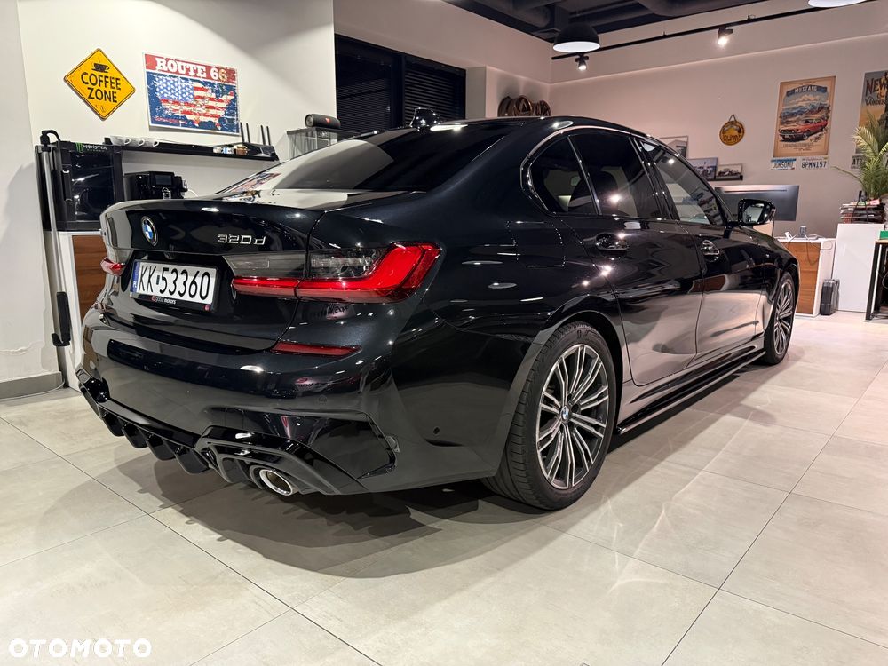 BMW Seria 3 320d xDrive mHEV M Sport sport - 10