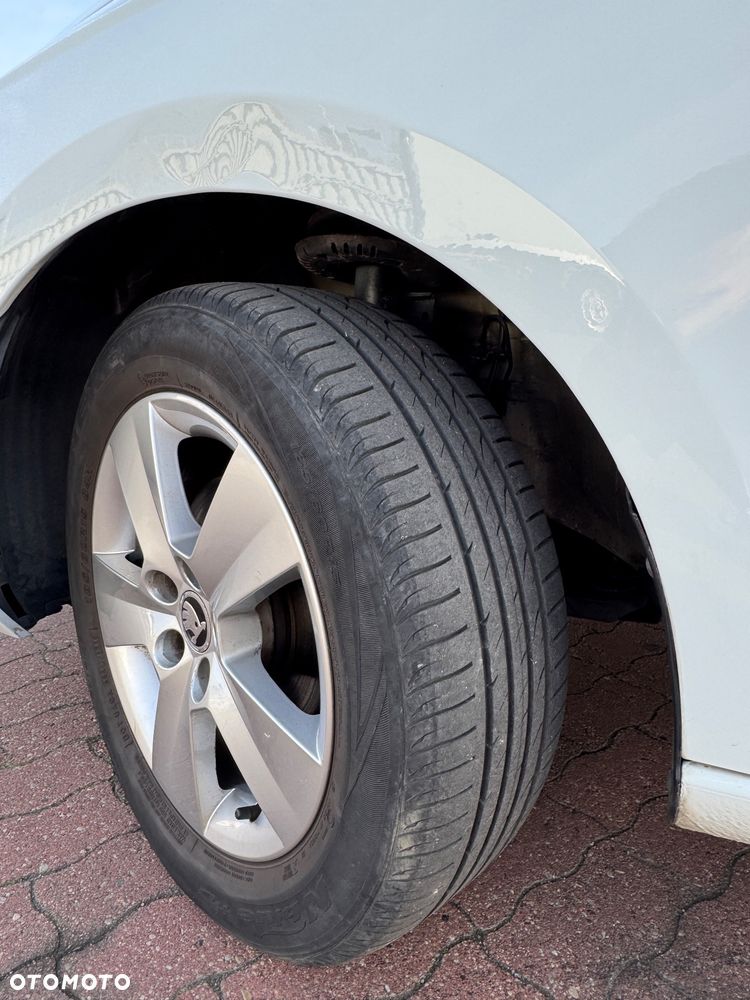 Skoda Fabia 1.0 MPI Active - 17