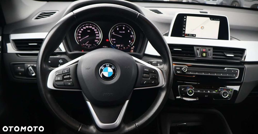 BMW X1 - 16