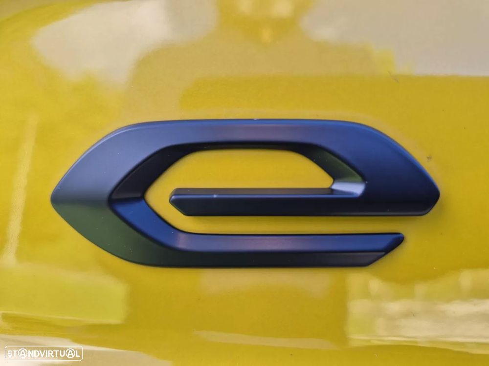 Peugeot e-208 50 kWh GT - 36