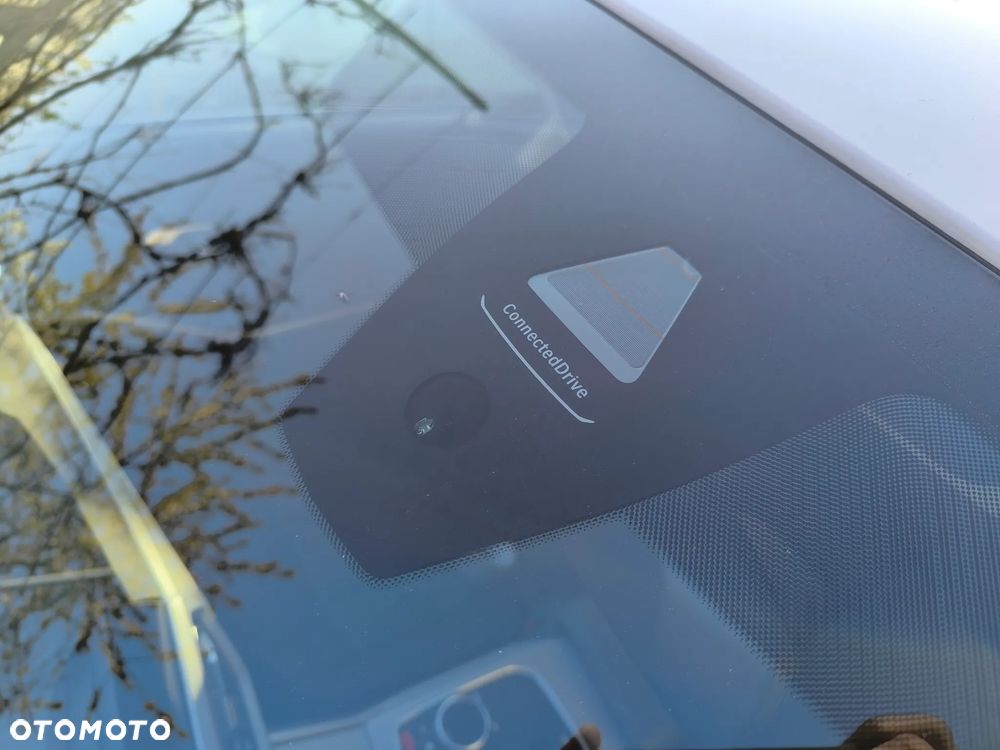 BMW Seria 3 330e iPerformance Sport Line - 21