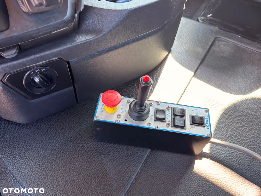 Mercedes-Benz Bramowiec Fornal NKR Euro 6 - 20