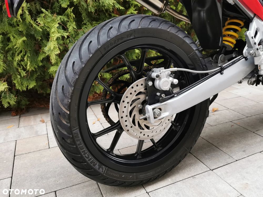 Aprilia SX - 16
