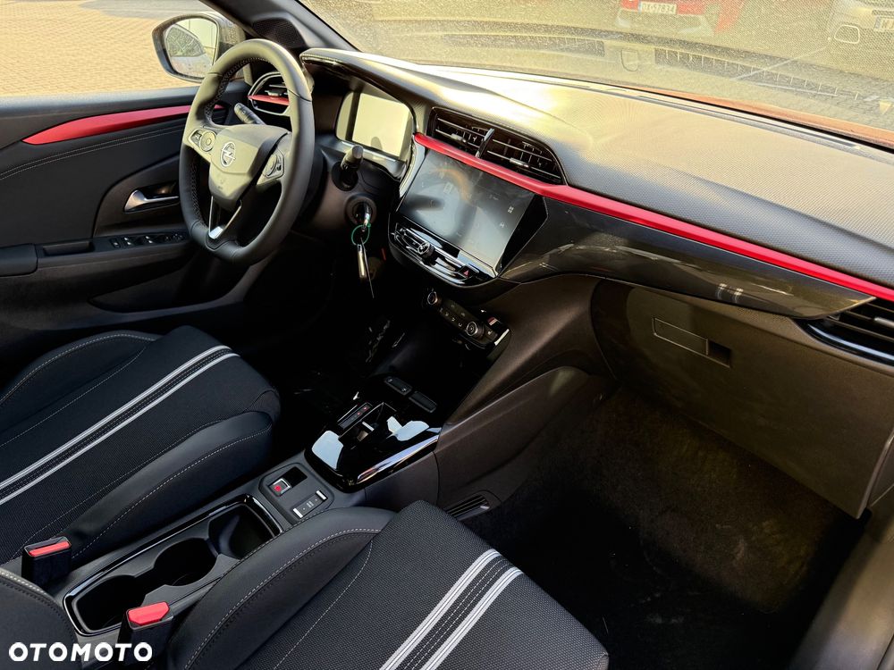 Opel Corsa 1.2 T mHEV GS eDCT - 9