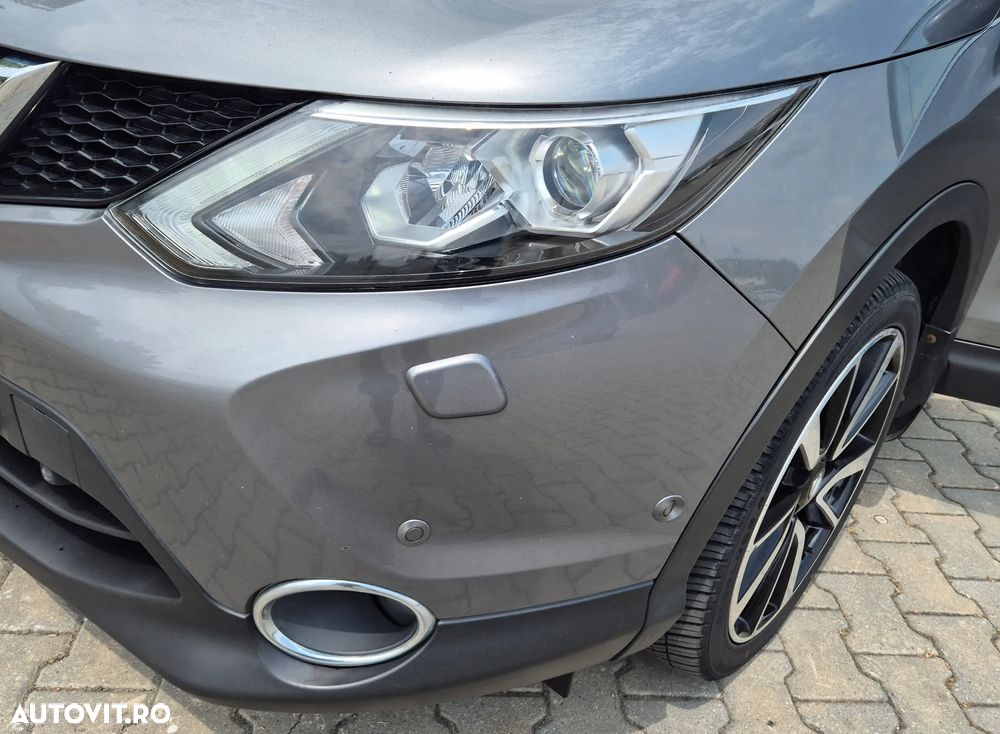 Nissan Qashqai 1.5 DCI Start/Stop Tekna - 17