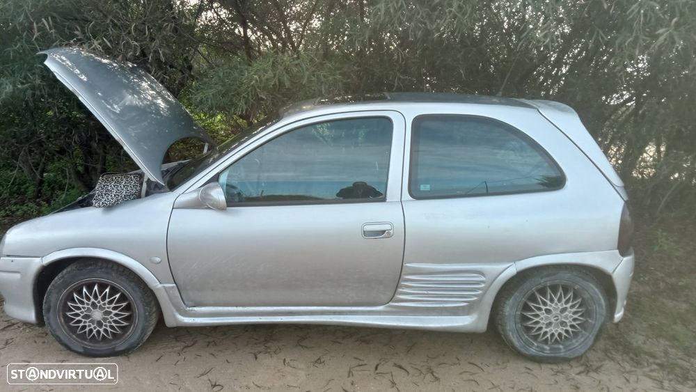 Opel Corsa - 3
