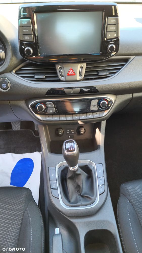 Hyundai i30 - 18