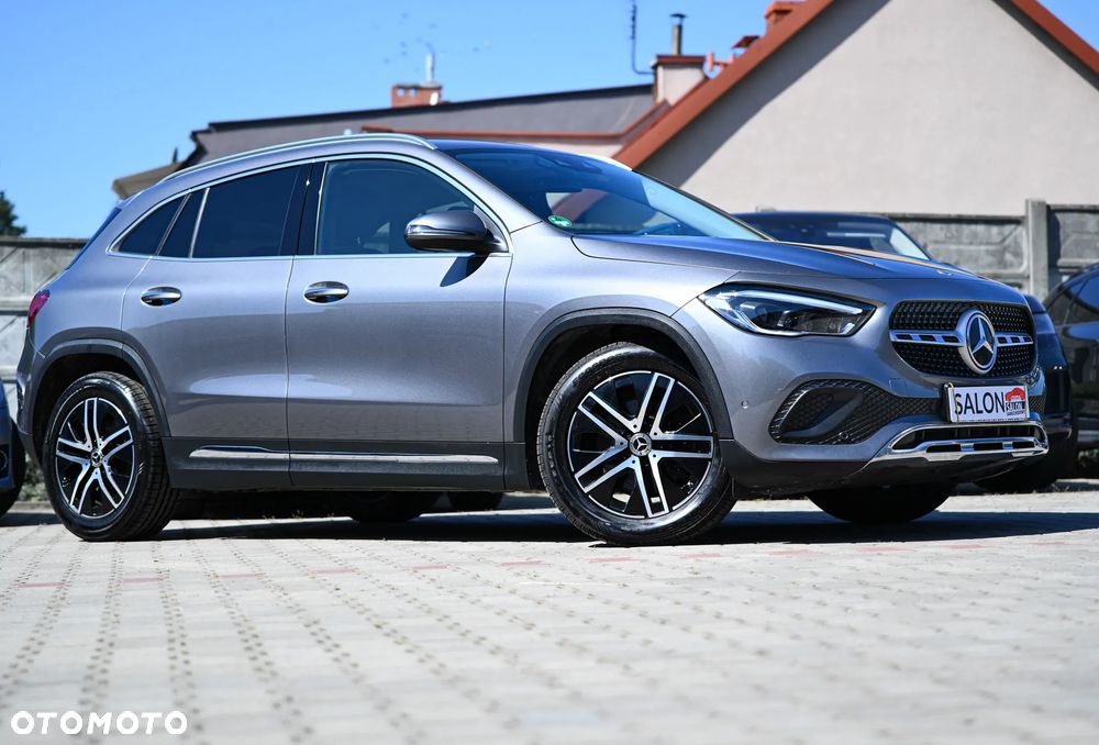 Mercedes-Benz GLA 220 d 4Matic 8G-DCT Progressive Advanced - 39