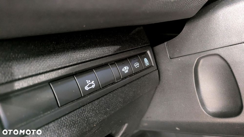 Peugeot 3008 2.0 BlueHDi Crossway S&S EAT8 - 30