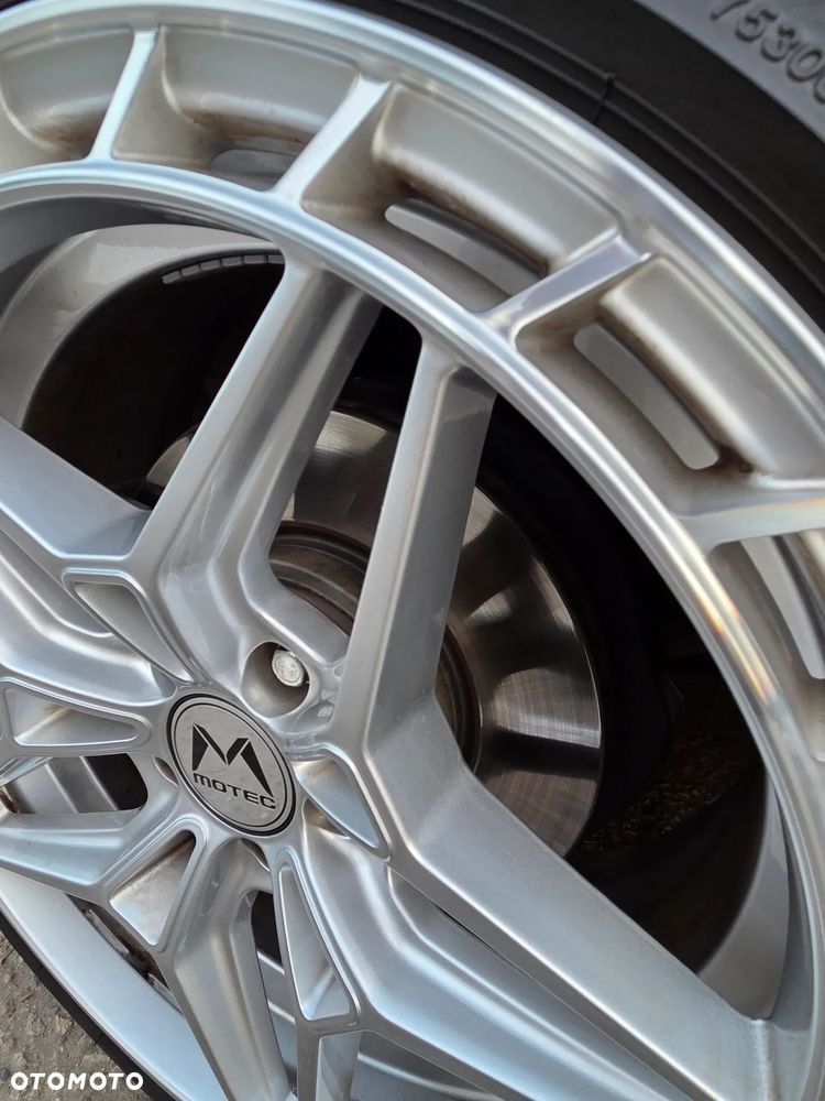Mercedes-Benz Klasa A 200 Edycja specjalna 7G-DCT - 19