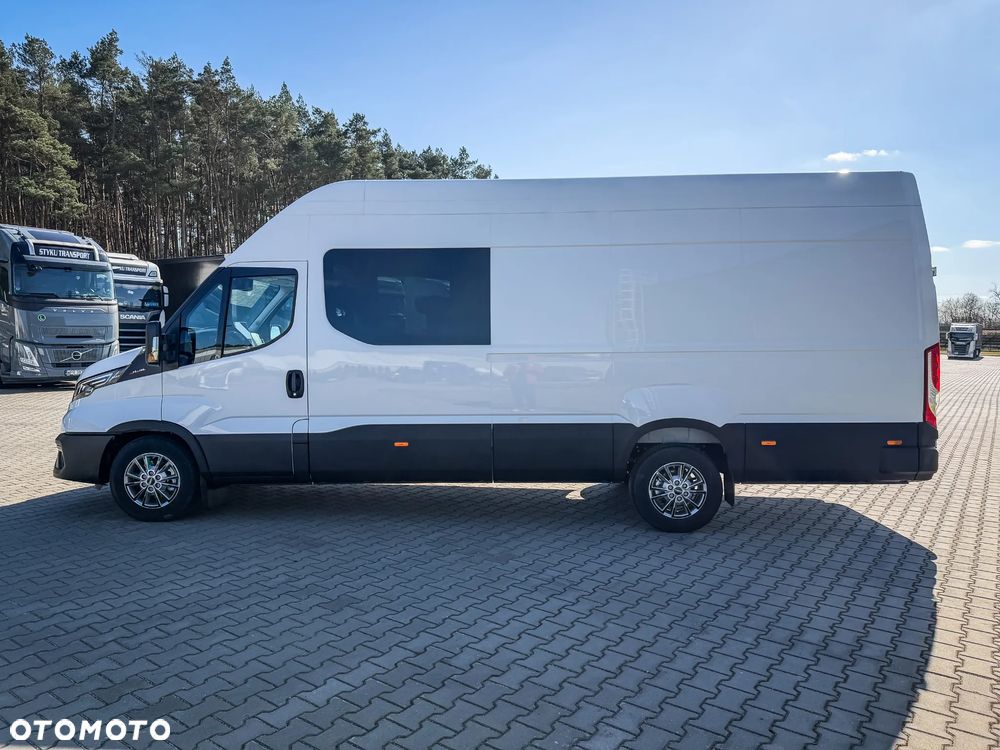Iveco Daily 35S18HA8 V 3.0 Diesel 180 KM AT8 (ZF) L4H3 Brygadówka! - 27