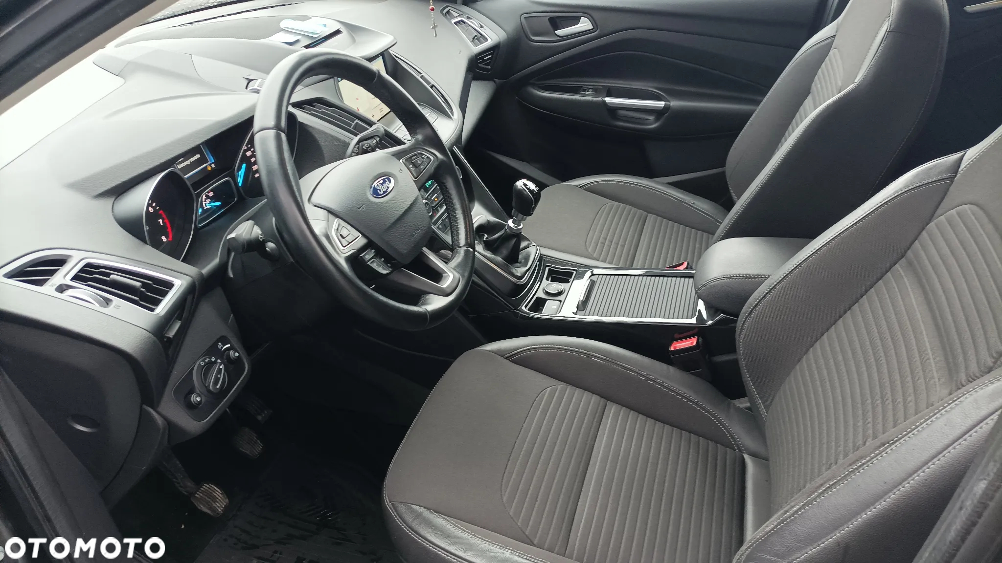 Ford Kuga 1.5 EcoBoost FWD Titanium ASS - 15