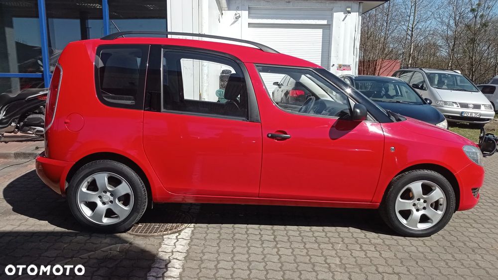 Skoda Roomster 1.2 Ambition PLUS EDITION - 8