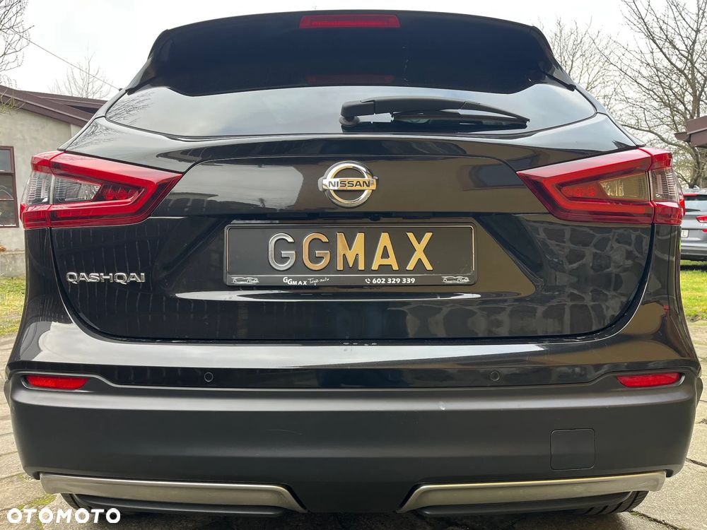 Nissan Qashqai 1.3 DIG-T TEKNA - 21