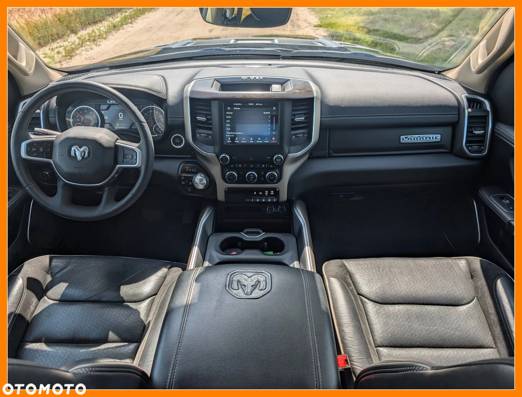 RAM 1500 Crew Cab Laramie - 20