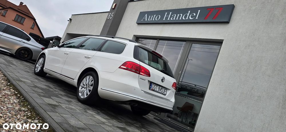 Volkswagen Passat 2.0 TDI Comfortline - 4