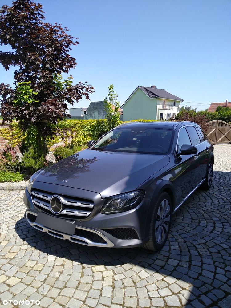 Mercedes-Benz Klasa E 220 d 4-Matic All-Terrain - 9