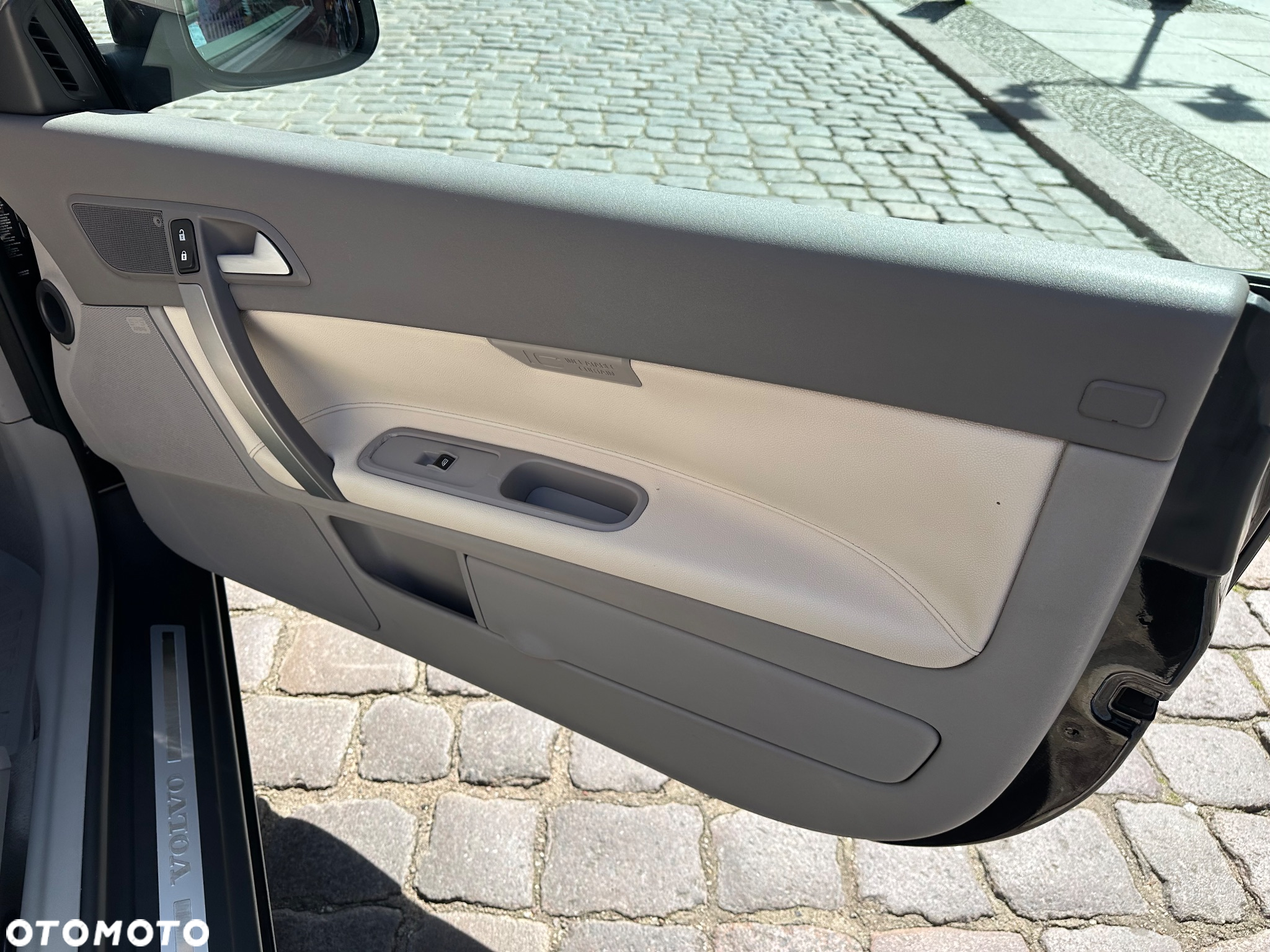 Volvo C70 2.4D5 Summum - 22