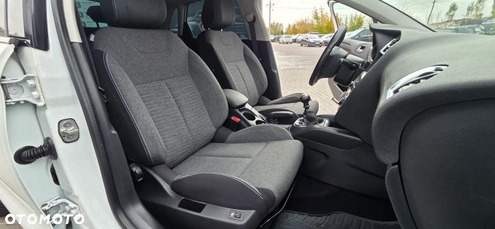 Citroën C4 PureTech e-THP 130 Exclusive - 38