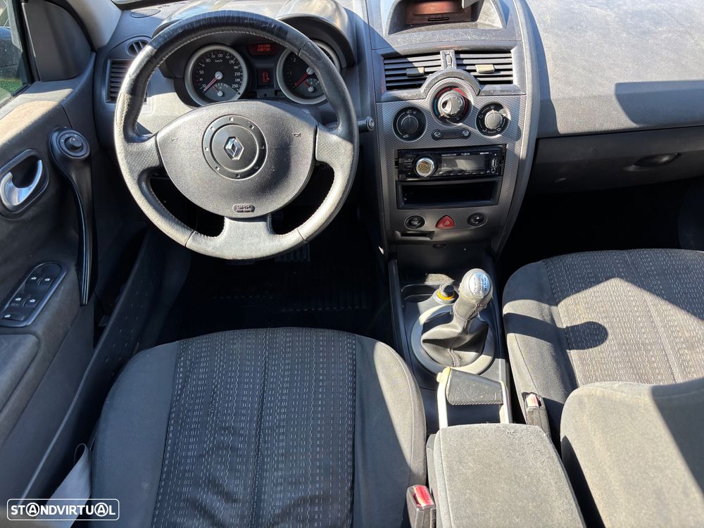 Renault Mégane 1.5 dCi Confort Dynamique - 5