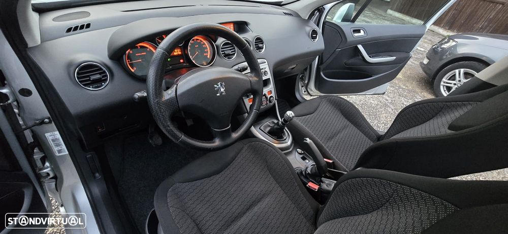 Peugeot 308 SW 1.6 HDi Premium CVM6 - 15