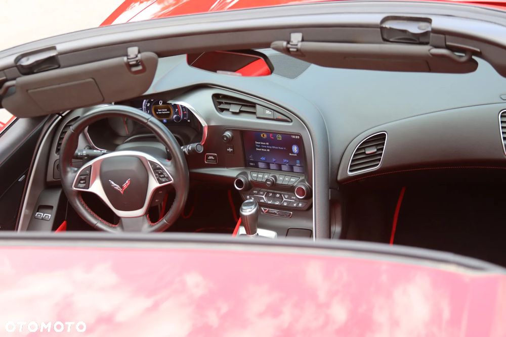 Chevrolet Corvette Stingray 2LT 6.2 V8 Automatik - 31