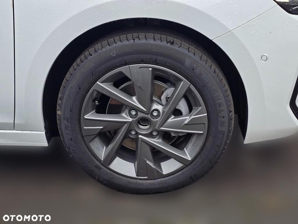 Opel Corsa 1.2 T mHEV GS eDCT - 29