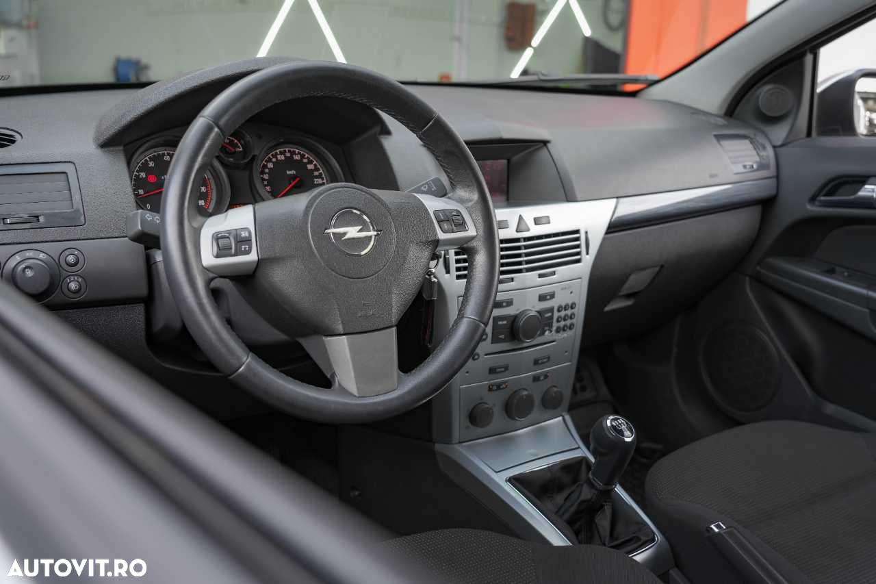 Opel Astra - 9