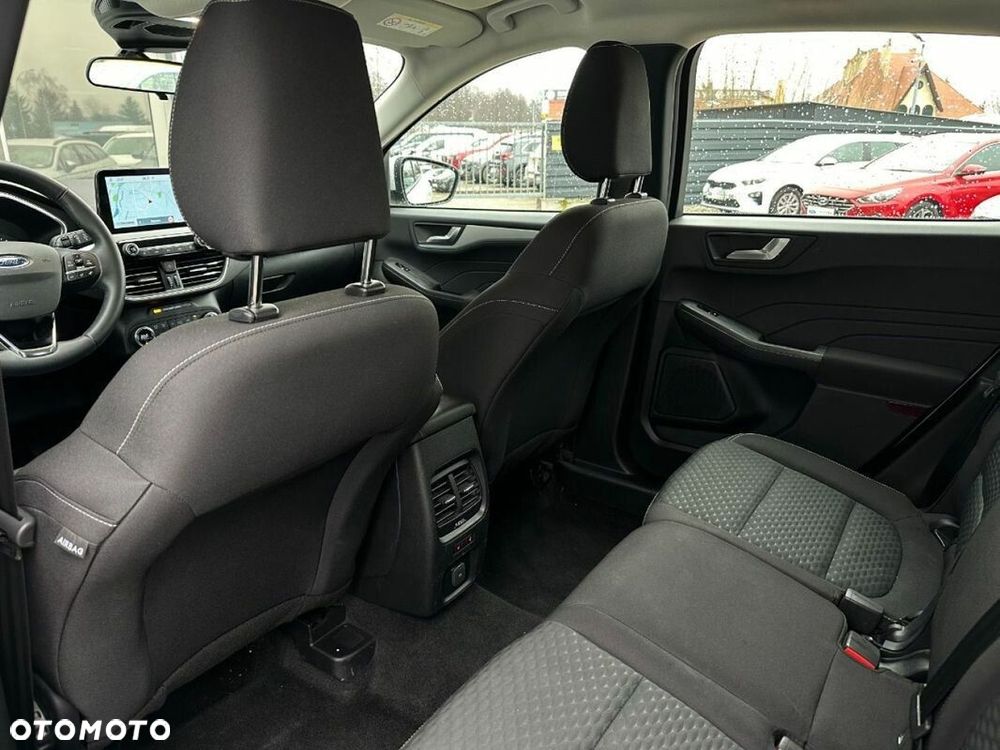 Ford Kuga - 30
