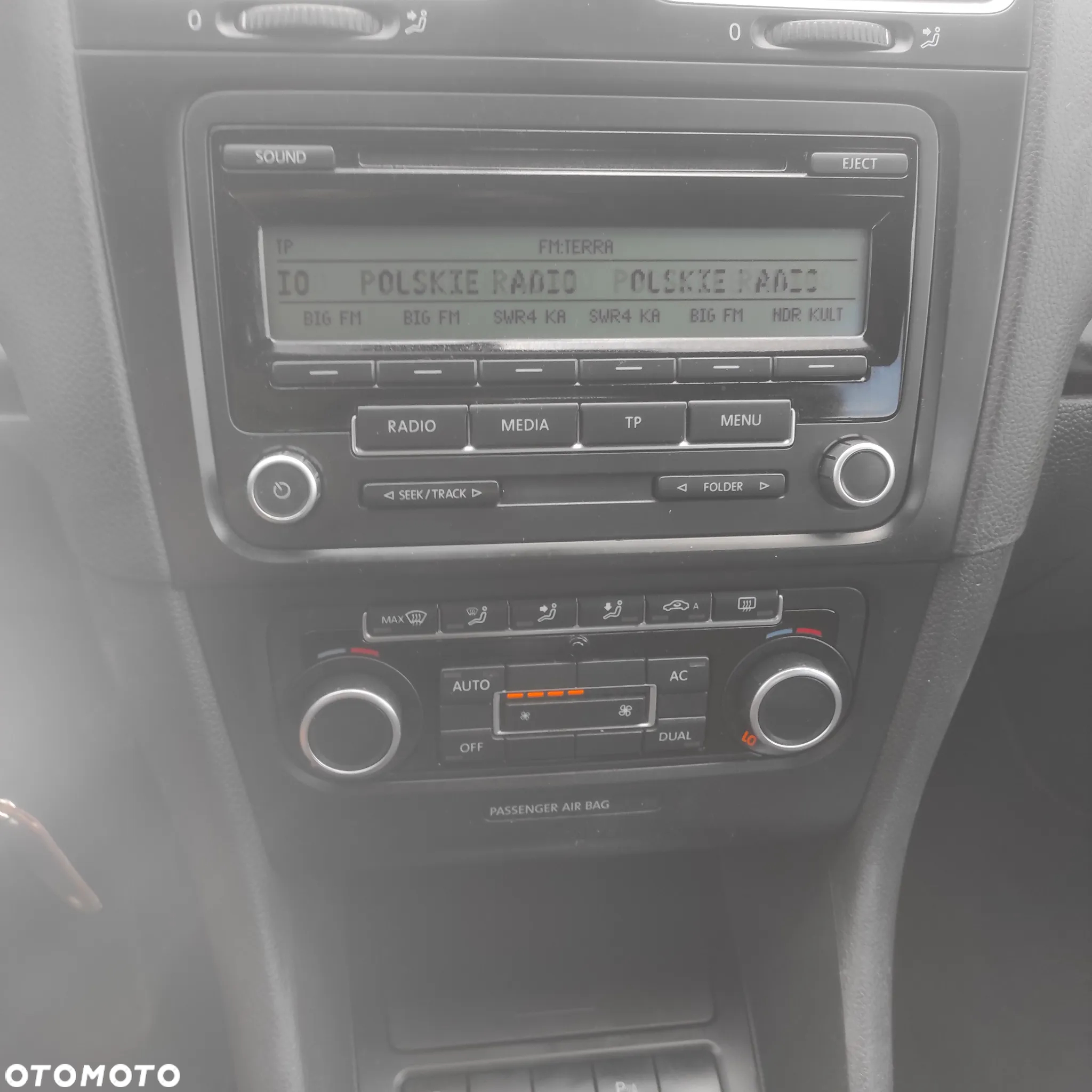 Volkswagen Golf - 26